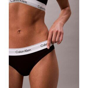 Calvin Klein Women’s Bikini, 3-pack NEW